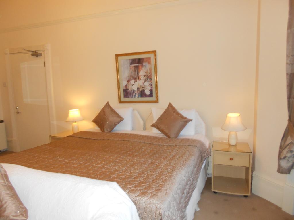 Marlborough Guest Accommodation 惠特利湾 外观 照片